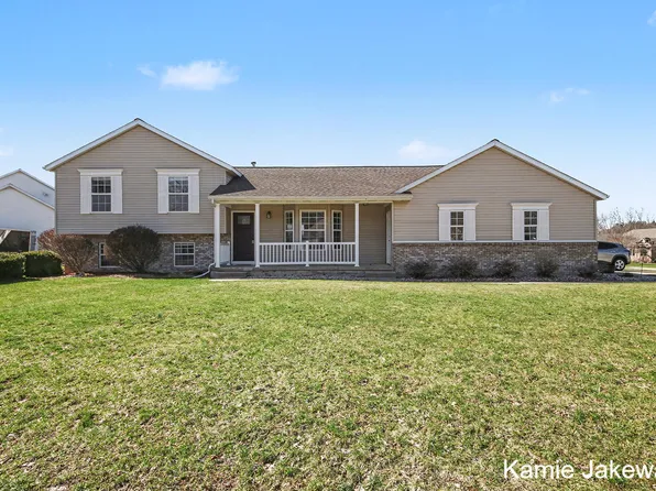 4041 Tallman Creek Dr NW, Grand Rapids, MI 49534