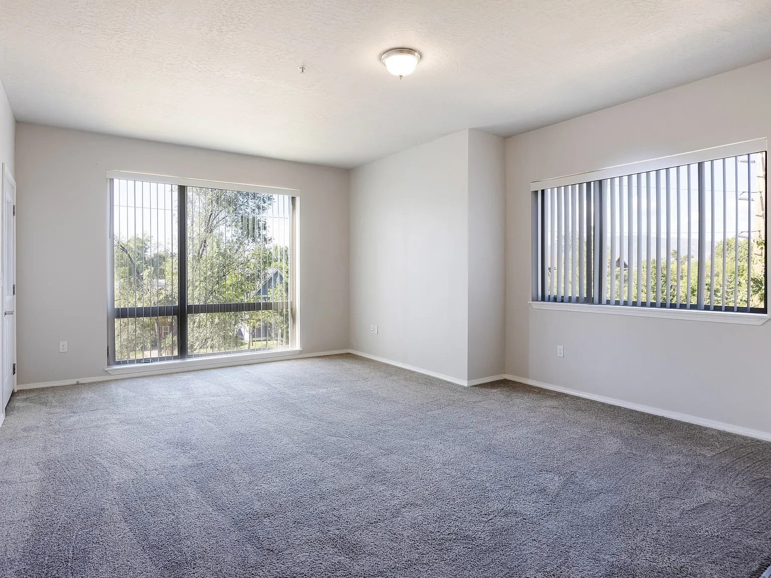 Ashlyn Place Apartments — Photo 4