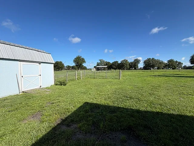 3 bed, 770 sqft, $1,650 — Photo 4