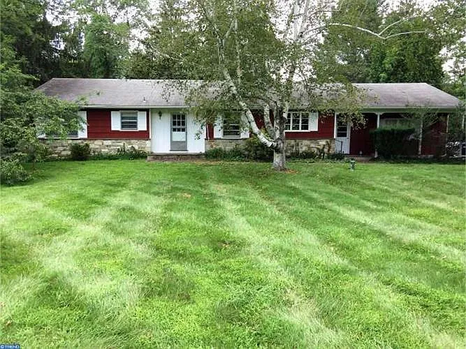 2688 Furlong Rd photo 1