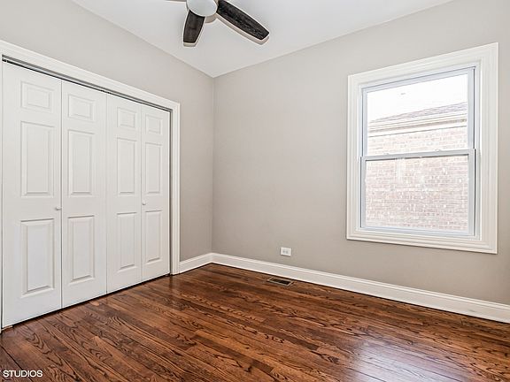 4th image of 8446 S Oglesby Ave