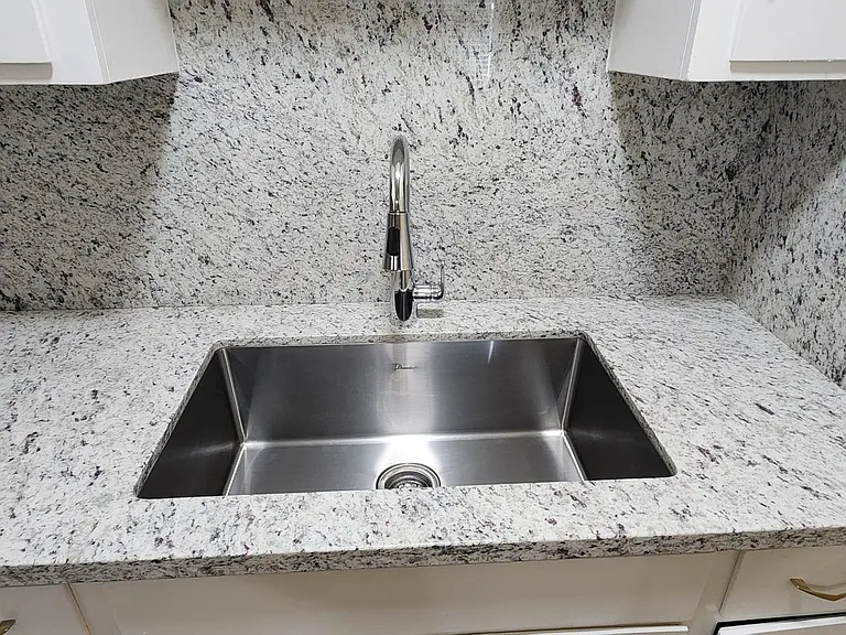 752 Deland Ave #2 — Photo 7