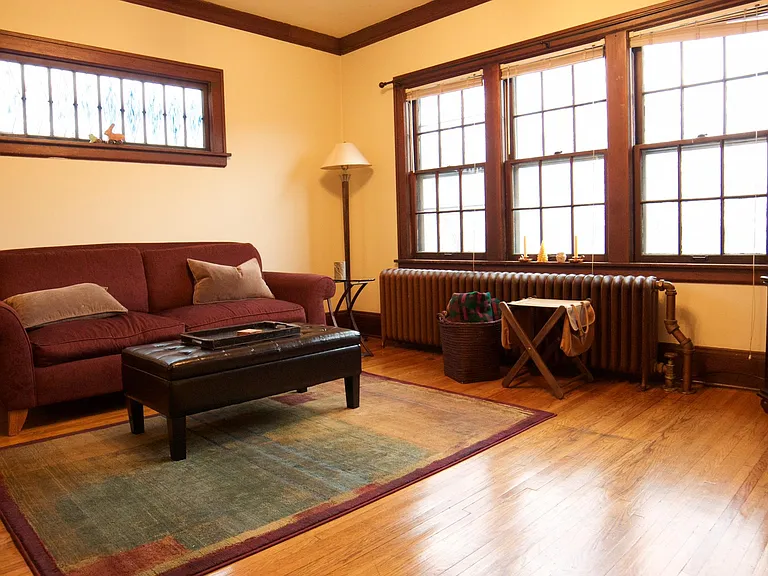 262 Marshall Ave — Photo 1