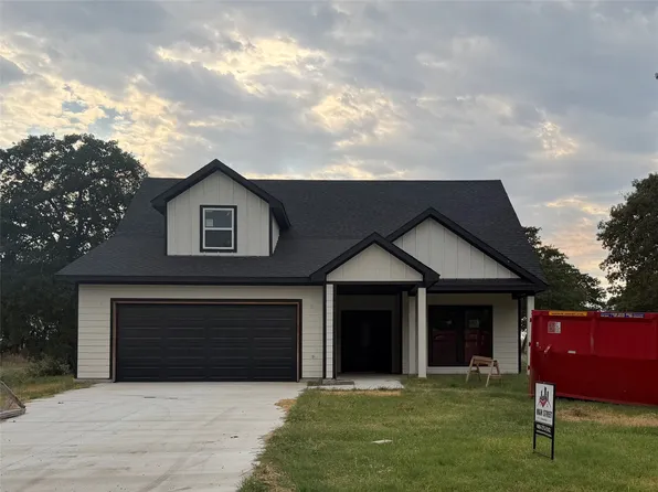 108 Sedona Creek Ct, Poolville, TX 76487
