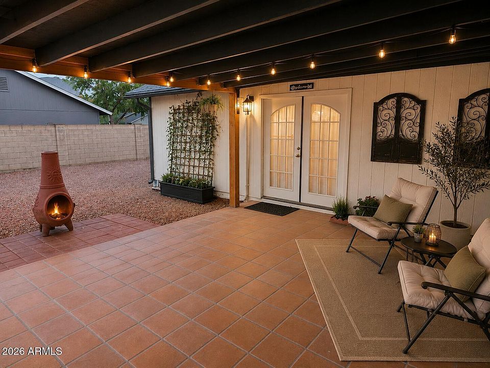 1st image of 1427 W CHILTON Street