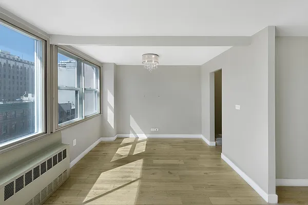 Rented by Compass | media 19