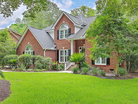 5th image of 4268 Persimmon Woods Dr
