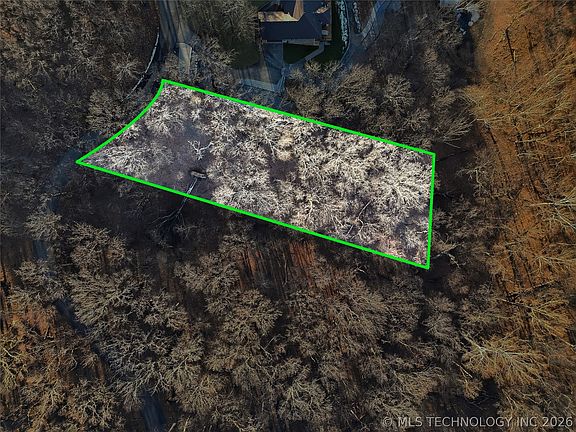 2nd image of 451403 Pheasant Cir