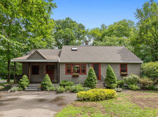 69 Grover St, Beverly, MA 01915