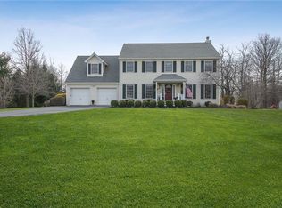 3 Fox Meadow Ct, Salisbury Mills, NY 12577