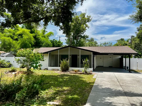 1940 Redfern Rd, Venice, FL 34293