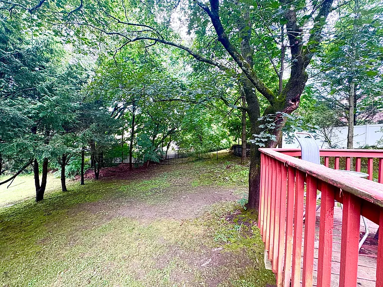 11 Tirrell Cres #11 — Photo 30