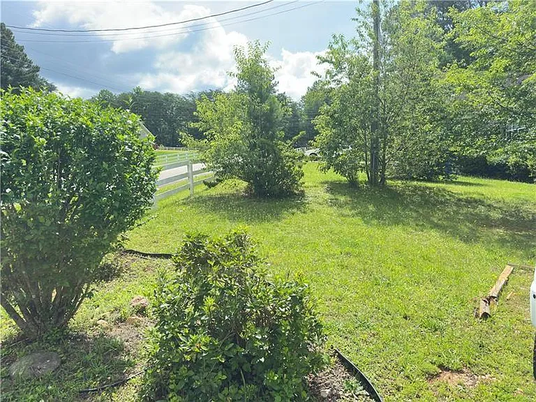 67 Barker Trail Rd — Photo 3
