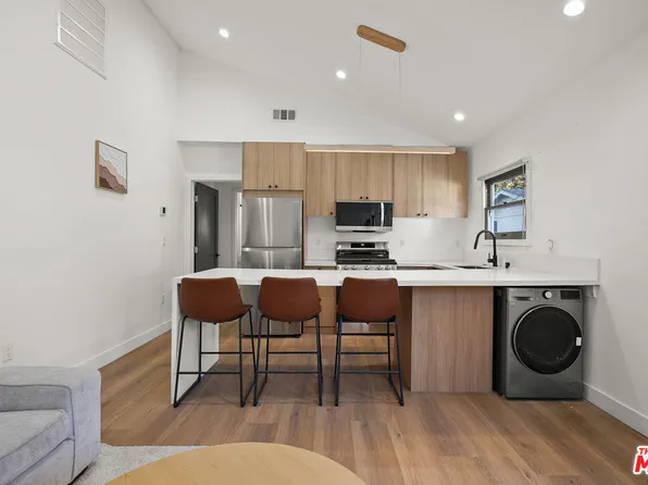 1333 N June St #2, Los Angeles, CA 90028