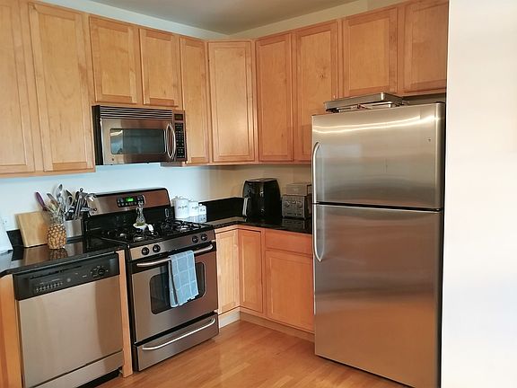 3rd image of 9440 S 51st Ave APT 315