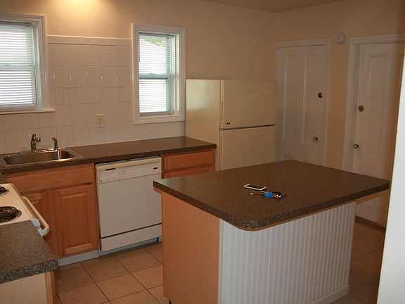 Unit 1 kitchen