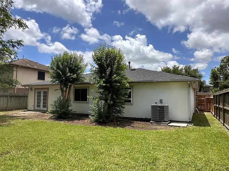 28806 Stone Fox Dr — Photo 33