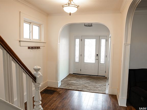 2nd image of 2128 Osler Street