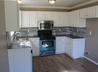 650 Zachary St, Centerton, AR 72719