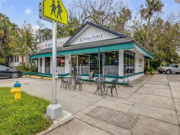 736 Canal St, New Smyrna Beach, FL 32168