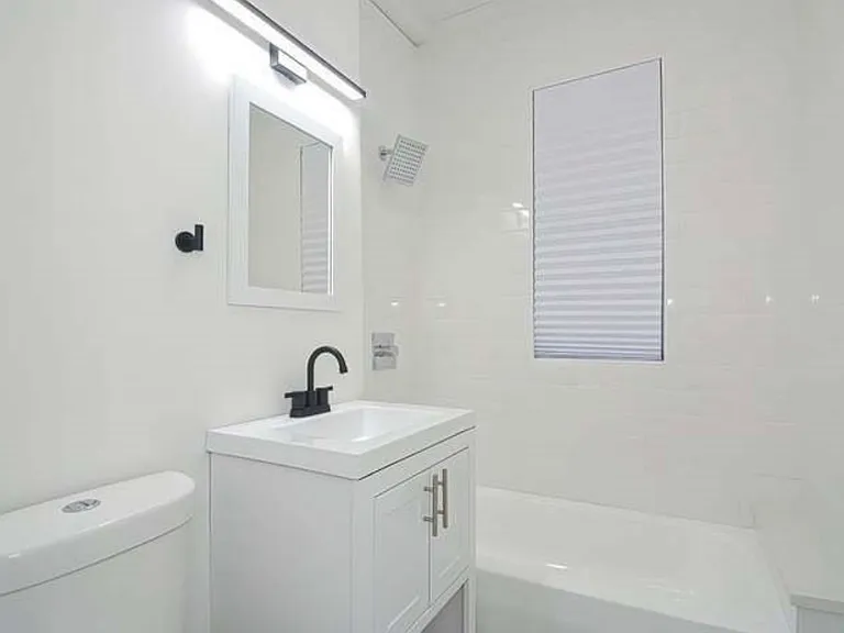 27 Hosmer St #2 — Photo 6