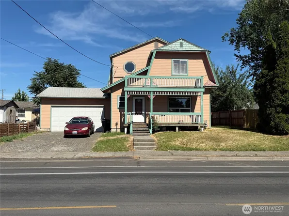 305 S Roosevelt Street, Walla Walla, WA 99362