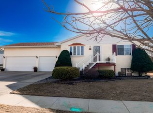 2348 Ohio Ave SW, Huron, SD 57350