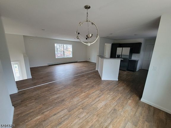 4th image of 311 New Rd
