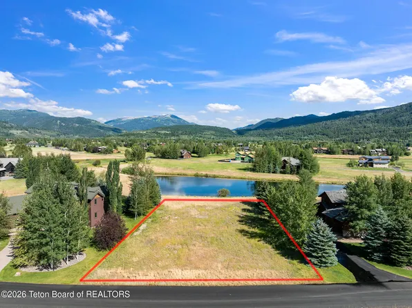 13 Kearsley Ln, Victor, ID 83455