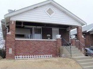 3867 Bingham Ave, Saint Louis, MO 63116