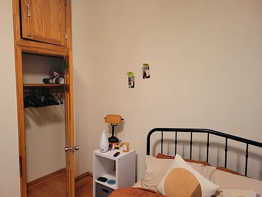 Rented by Douglas Elliman | media 14