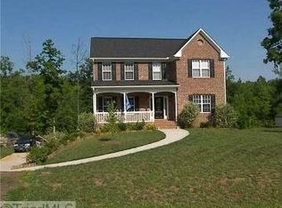332 Longwood Dr, Advance, NC 27006