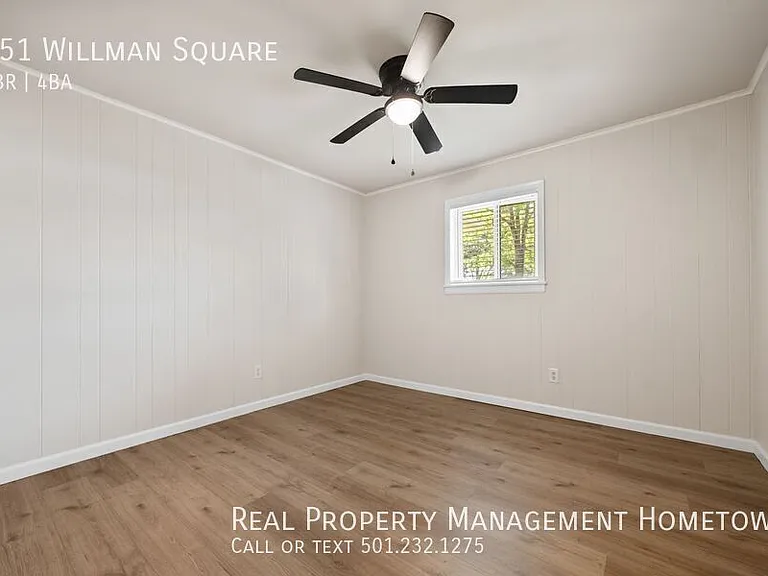 251 Willman Sq — Photo 47