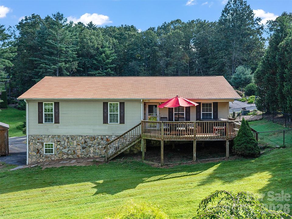 1st image of 282 Sourwood Dr