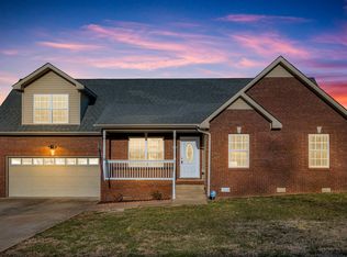 3195 Cross Ridge Dr, Clarksville, TN 37040