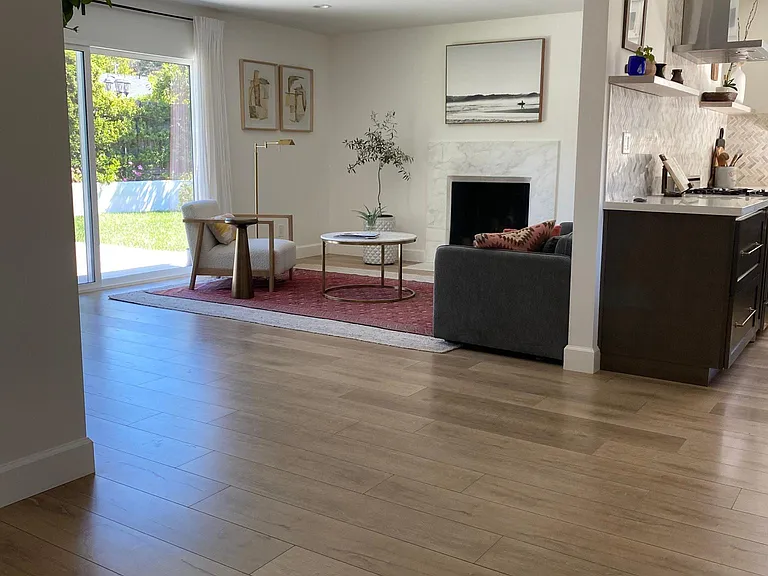 286 N Kellogg Ave — Photo 8