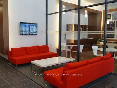 225 Sackville St #2402 — Photo 2