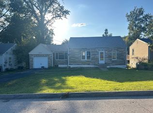 (Undisclosed Address), Saint Louis, MO 63121