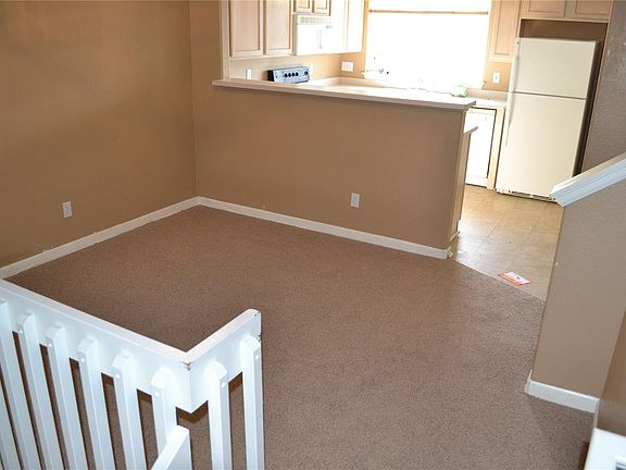 3rd image of 12025 Locust St #20-7