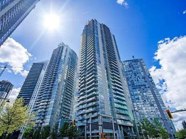 13688 100th Ave #3407, Surrey, BC V3T 0G5