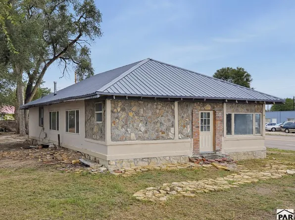 321 1st St, Manzanola, CO 81058