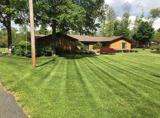 153 Chamberlain Rd #A, Oak Ridge, NJ 07438