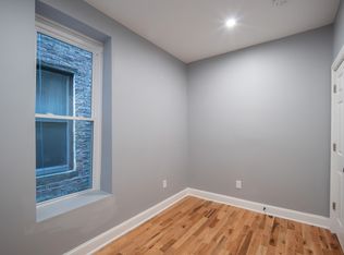 229 2nd St, Troy, NY 12180