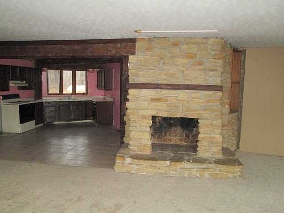 5th image of 4565 E County Road 650 N