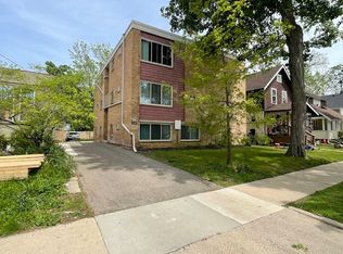 913 Dewey, Ann Arbor, MI 48104