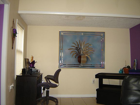 5th image of 2570 Osceola Ave