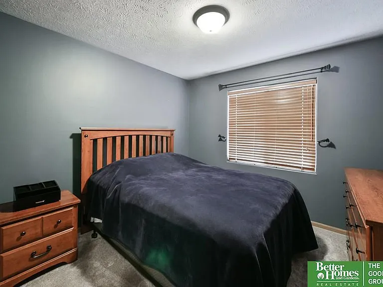 17038 Sahler St — Photo 19
