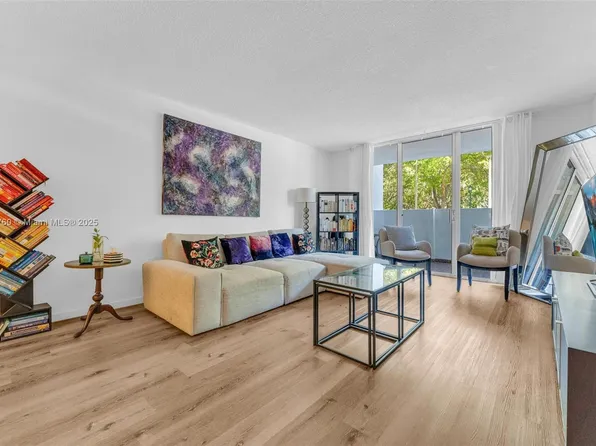 2780 NE 183rd St APT 109, Aventura, FL 33160