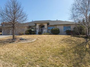 13245 45th Ave N, Plymouth, MN 55442