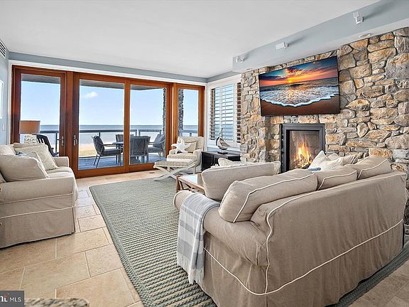 3rd image of 6305 Atlantic Ave Unit 301